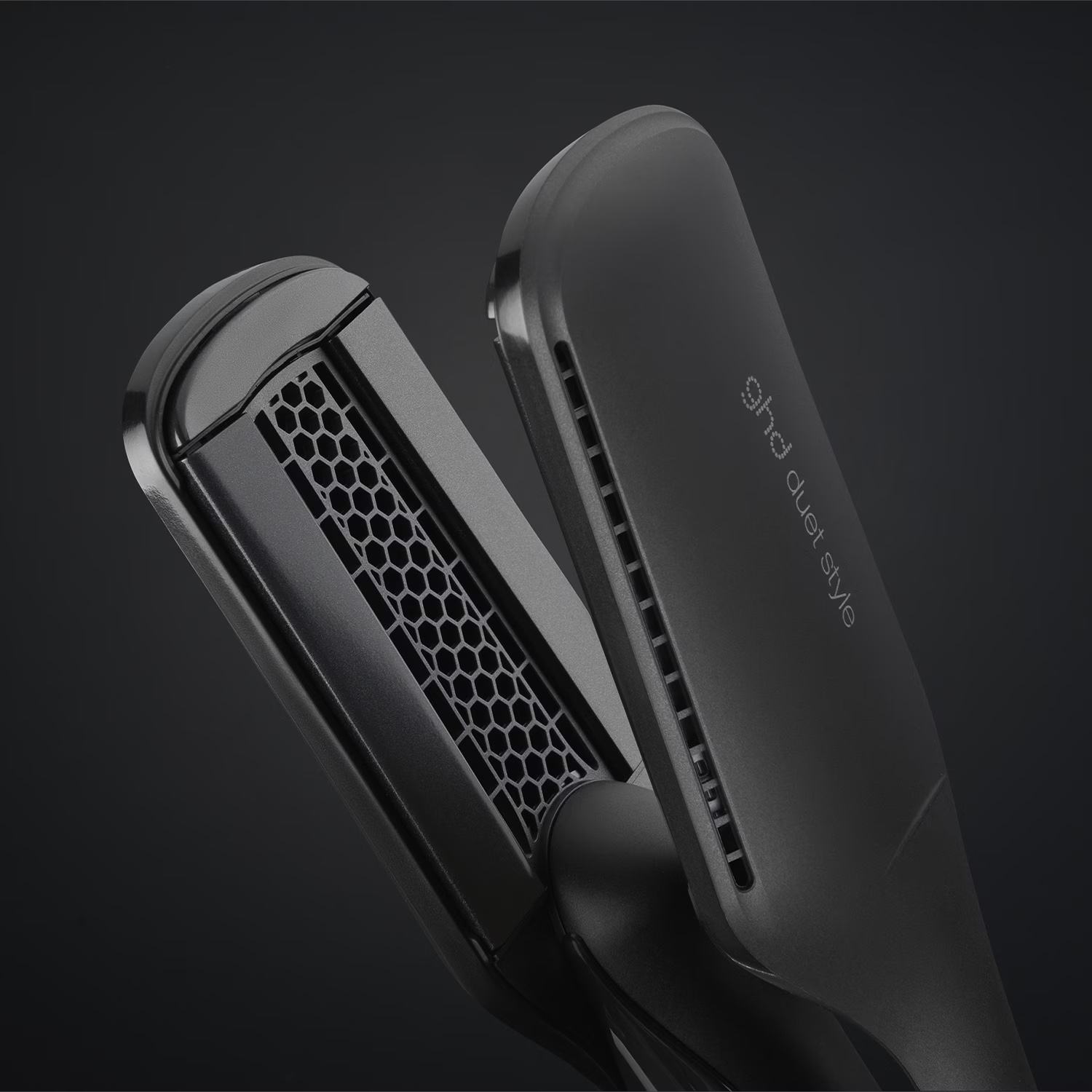 NEW GHD DUET STYLE HOT AIR STYLER IN BLACK North Coast Competitions